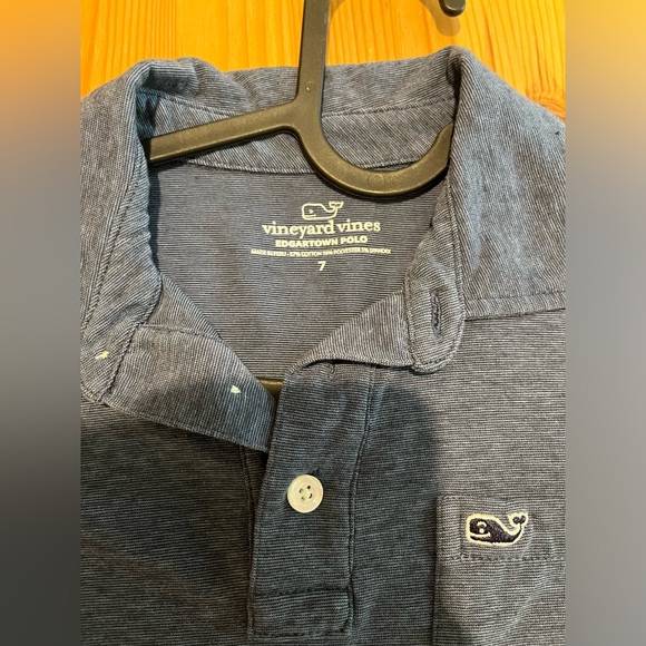 Boys vineyard vines polo size 7 - Picture 3 of 3